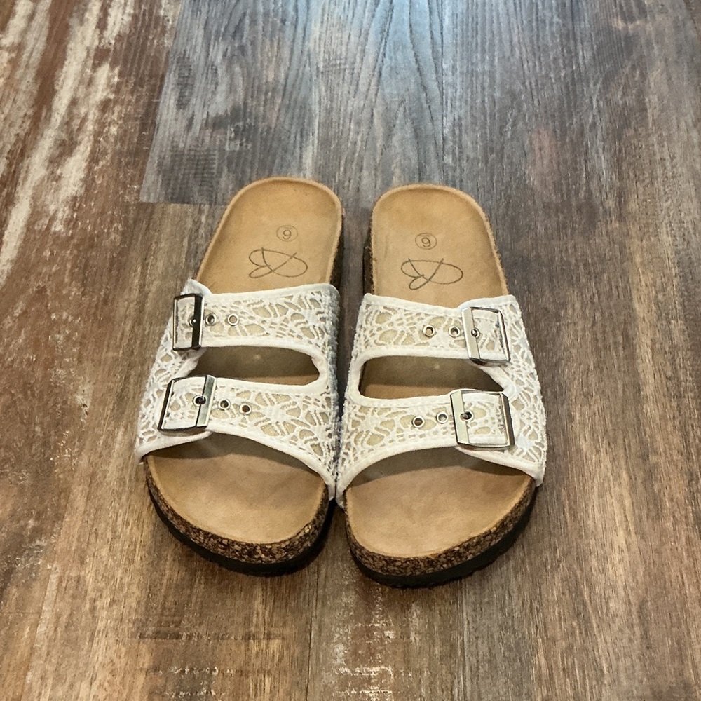 Elegant White Lace Sandals with Buckle Straps